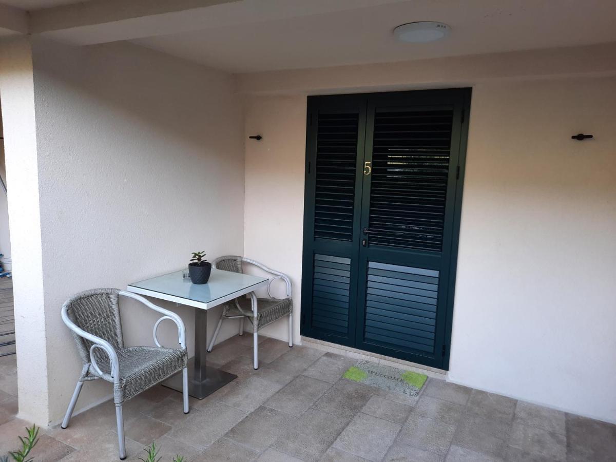 Square Point Apartments Kotor Zewnętrze zdjęcie