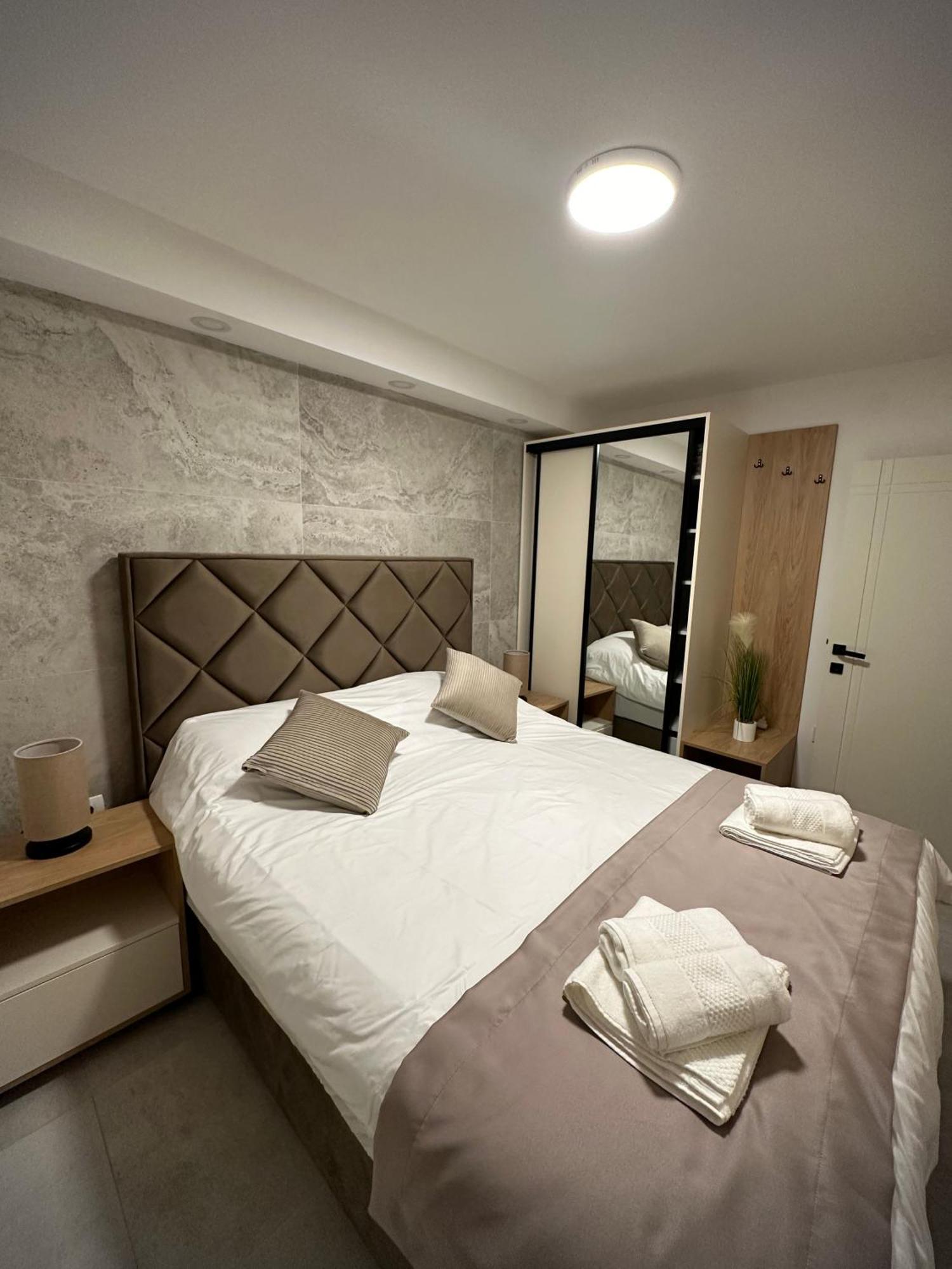 Square Point Apartments Kotor Zewnętrze zdjęcie