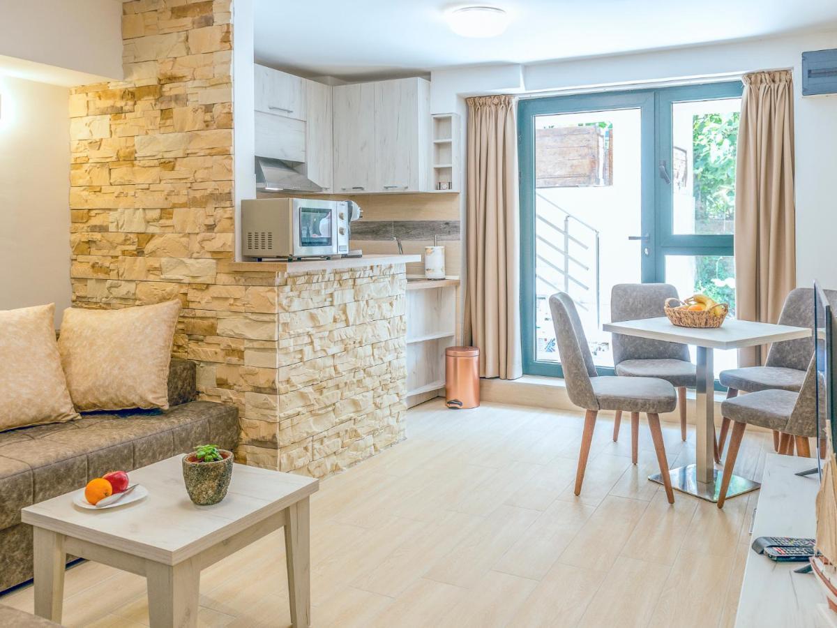 Square Point Apartments Kotor Zewnętrze zdjęcie